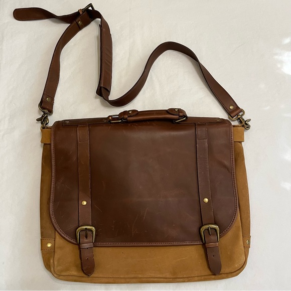 Other - Brown Leather Messenger Bag Computer Laptop Bag